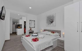 Apartman-Studio Meri